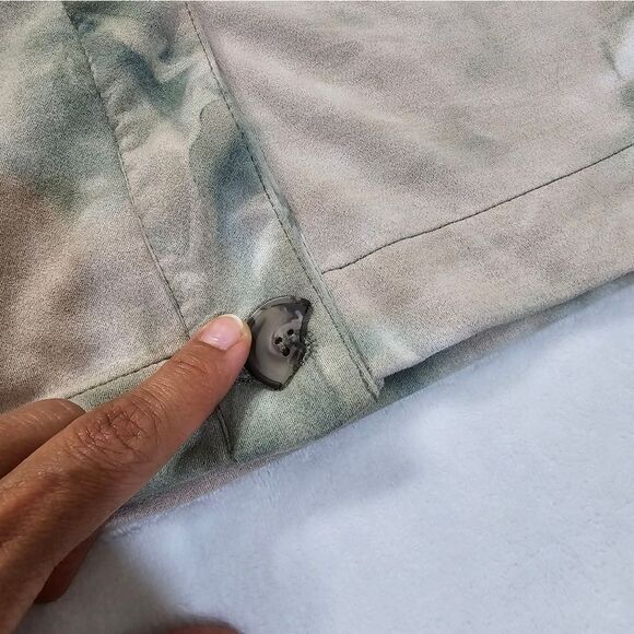 "Black Label" shirt/light jacket size S. - Picture 9 of 16